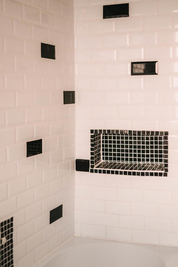 Bel Appartement Avec Cachet Pour 6 Besancon Luaran gambar
